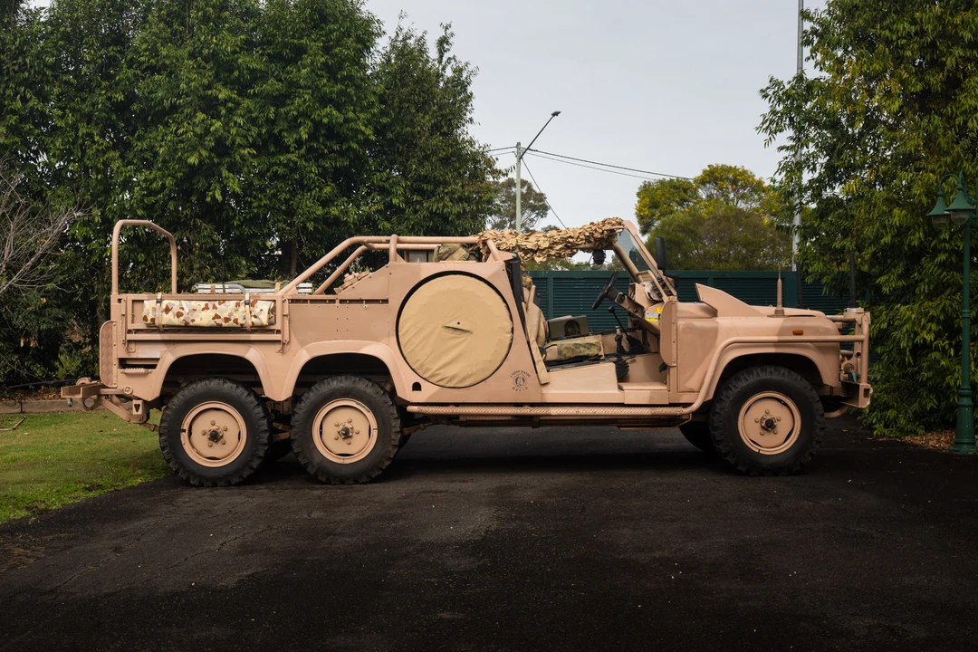 1991 Land Rover Defender 110 - Image 4 of 31