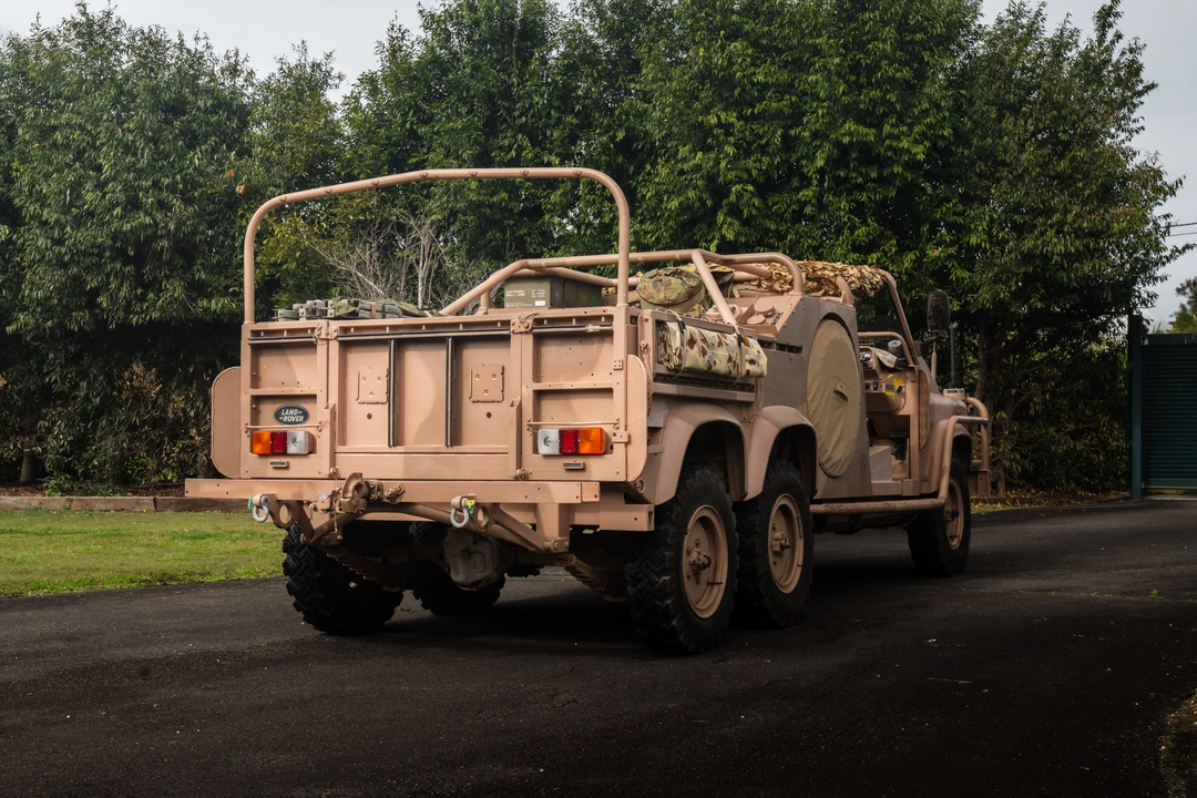 1991 Land Rover Defender 110 - Image 12 of 31