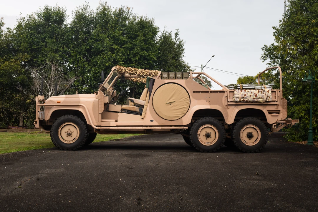 1991 Land Rover Defender 110 - Image 8 of 31