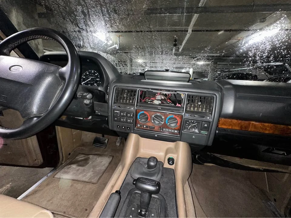 1991 Land Rover Range Rover Classic - Image 9 of 16