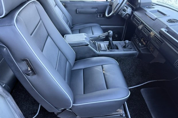 1991 Land Rover Range Rover Classic - Image 4 of 7