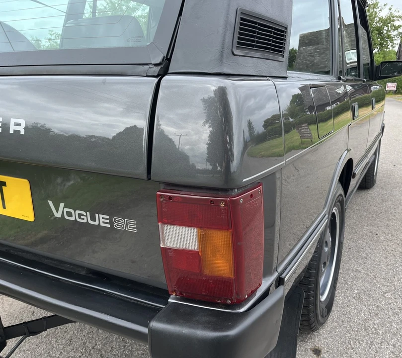 1991 Land Rover Range Rover Classic - Image 15 of 30