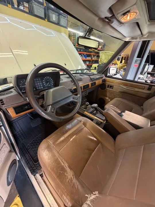 1991 Land Rover Range Rover Classic - Image 11 of 20