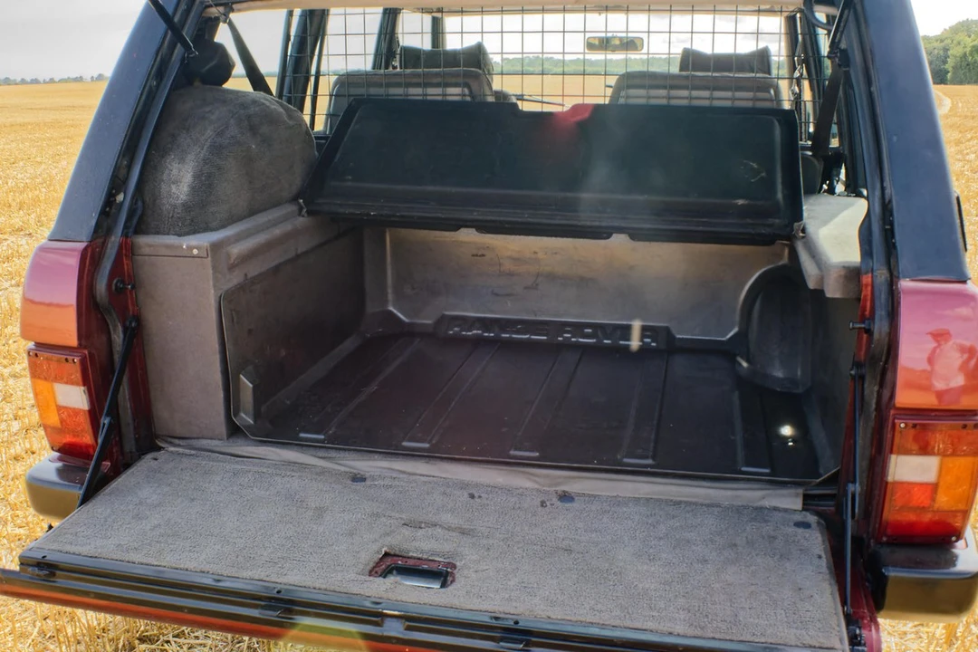 1991 Land Rover Range Rover Classic - Image 15 of 30