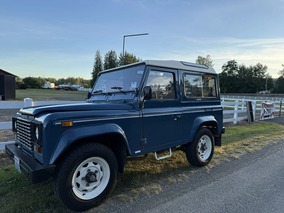 1991 Land Rover Defender 110 - Image 10 of 31