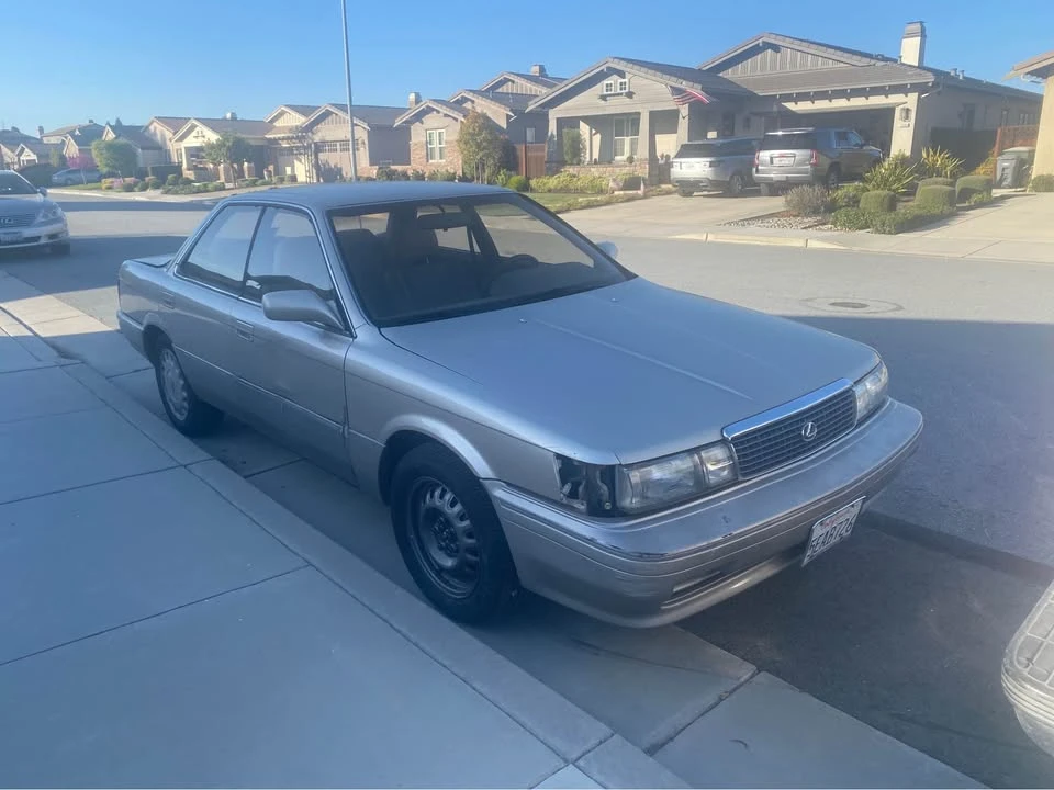 1991 Lexus ES 1st Gen - Image 3 of 11