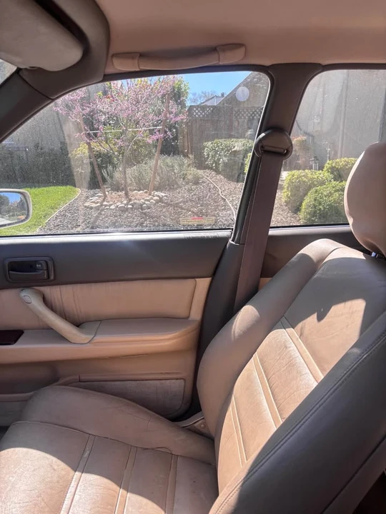 1991 Lexus ES 1st Gen - Image 7 of 11