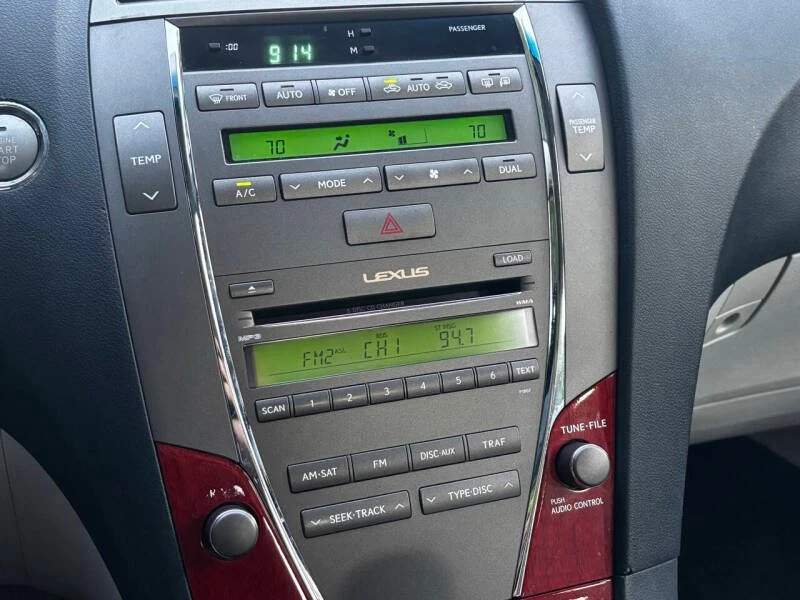 1991 Lexus ES 1st Gen - Image 14 of 15
