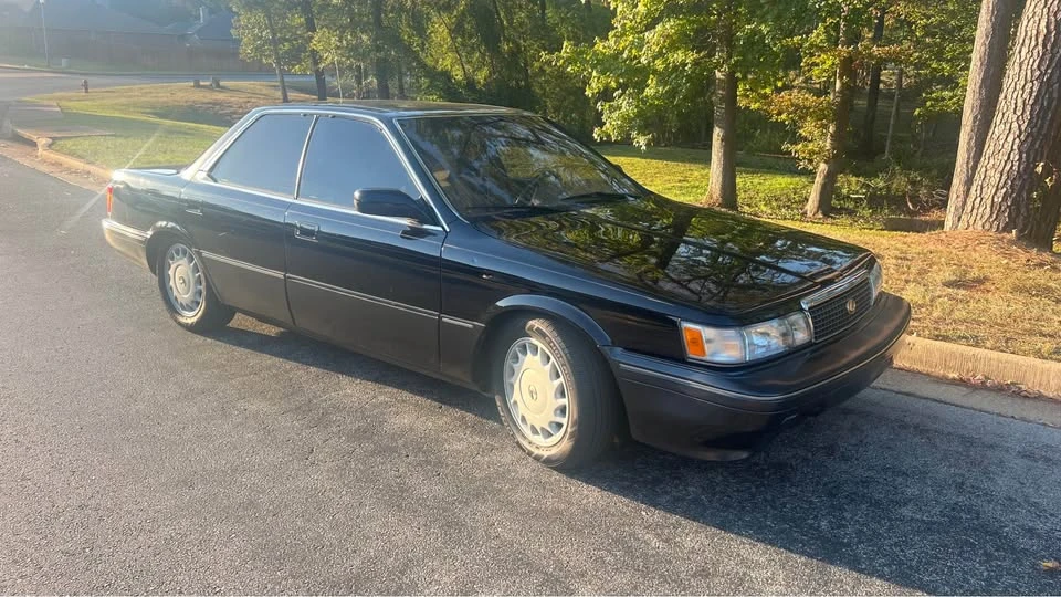 1991 Lexus ES 1st Gen - Image 5 of 18