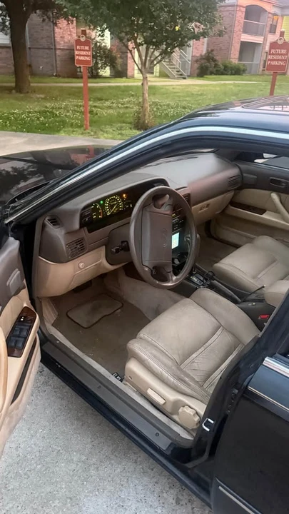 1991 Lexus ES 1st Gen - Image 10 of 18