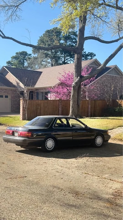 1991 Lexus ES 1st Gen - Image 2 of 18