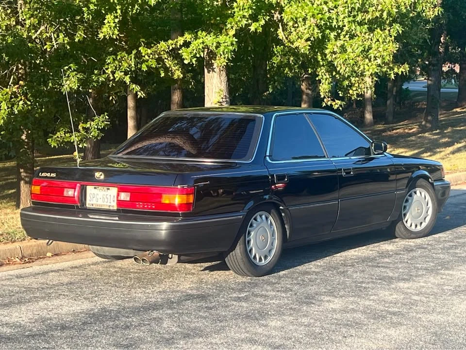 1991 Lexus ES 1st Gen - Image 4 of 18