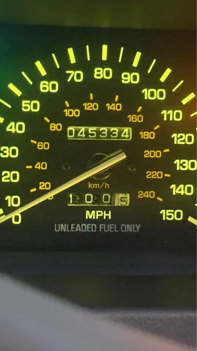 1991 Lexus ES 1st Gen - Image 13 of 18