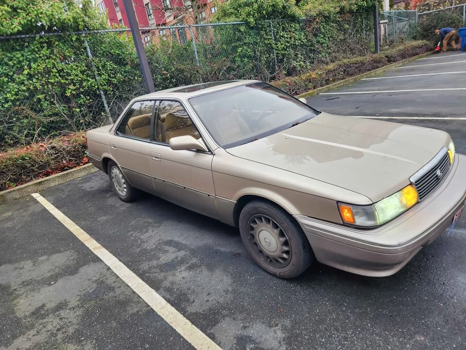 1991 Lexus ES 1st Gen - Image 4 of 10