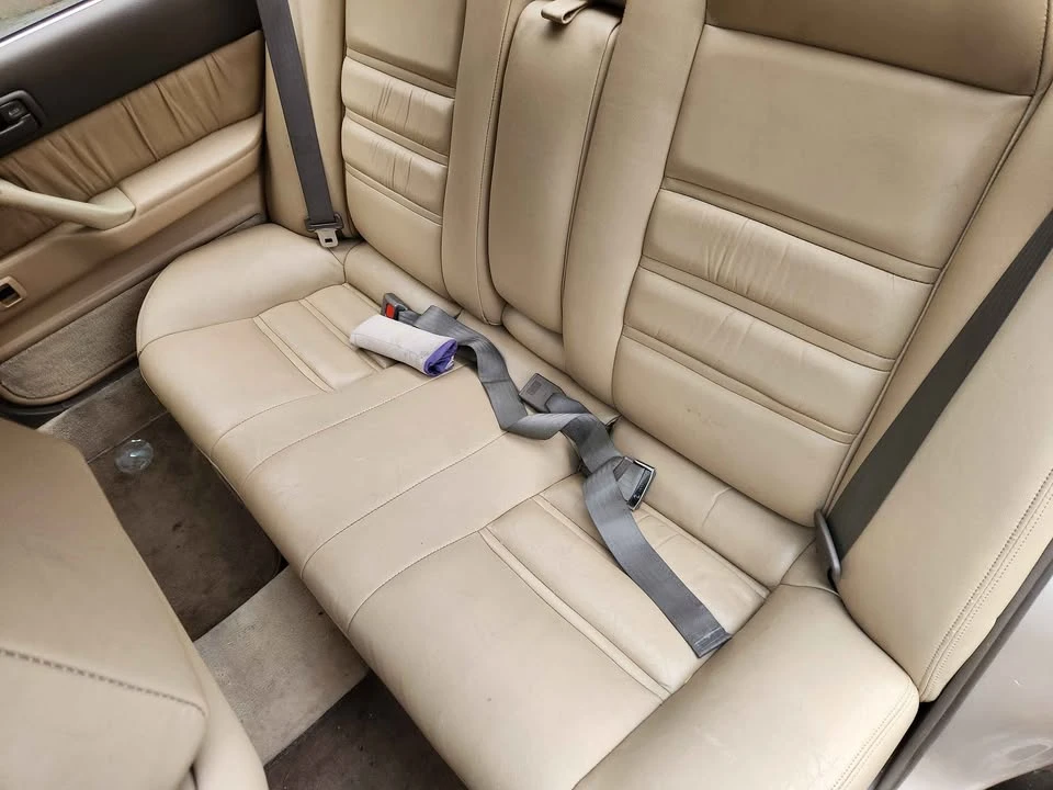 1991 Lexus ES 1st Gen - Image 7 of 10