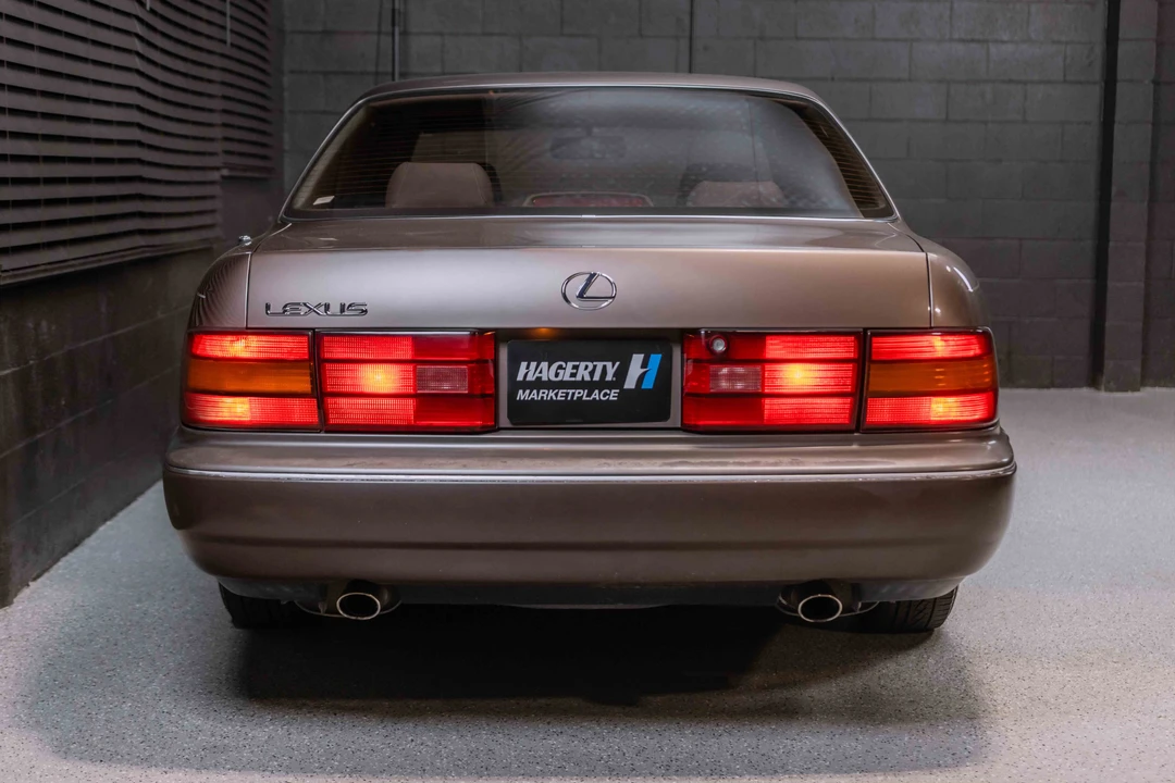1991 Lexus LS 1st Gen - Image 10 of 31