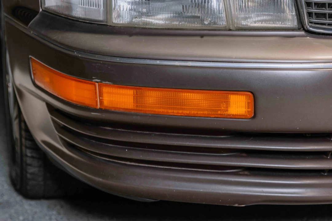 1991 Lexus LS 1st Gen - Image 25 of 31