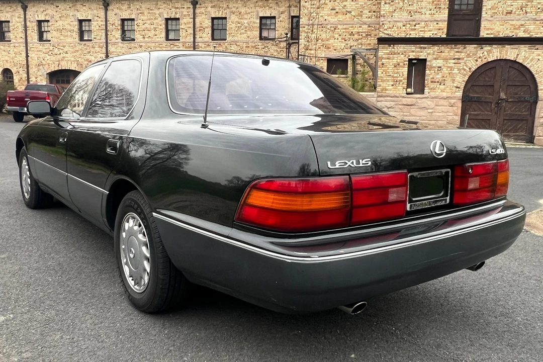 1991 Lexus LS 1st Gen - Image 4 of 31