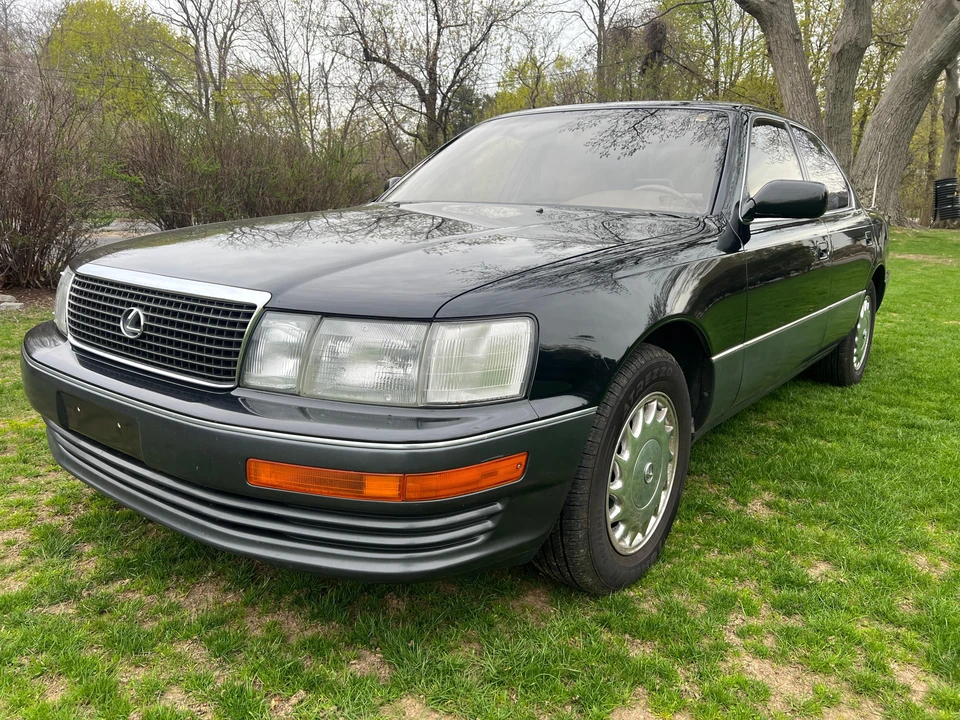 1991 Lexus LS 1st Gen - Image 11 of 31