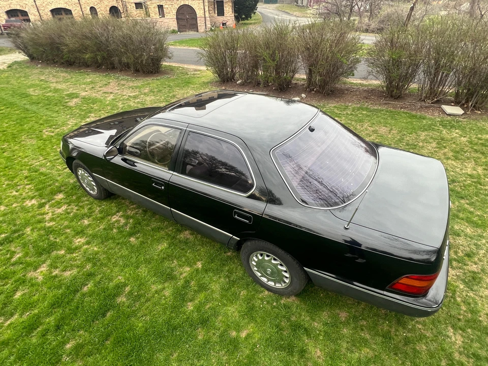 1991 Lexus LS 1st Gen - Image 13 of 31