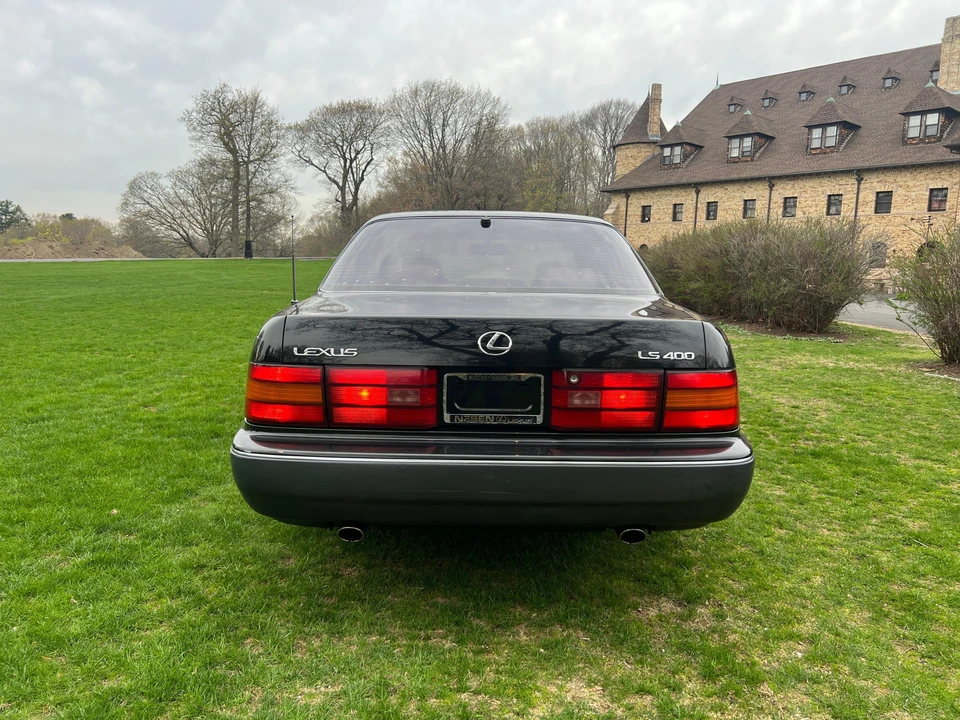 1991 Lexus LS 1st Gen - Image 16 of 31