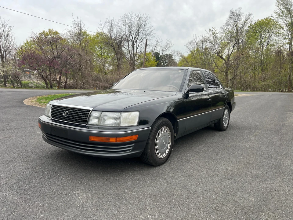 1991 Lexus LS 1st Gen - Image 26 of 31