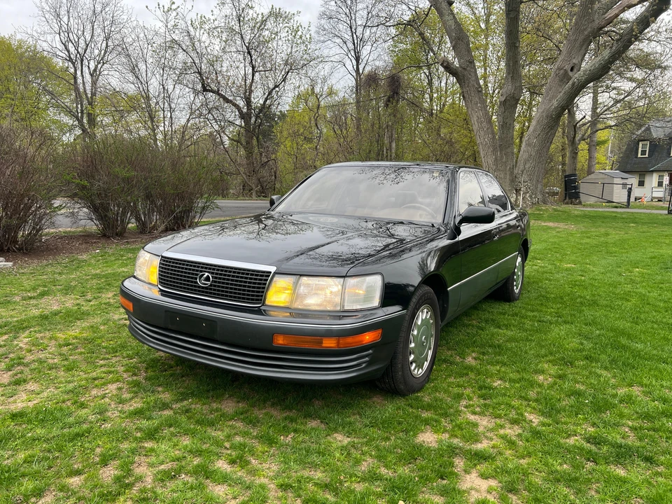 1991 Lexus LS 1st Gen - Image 9 of 31