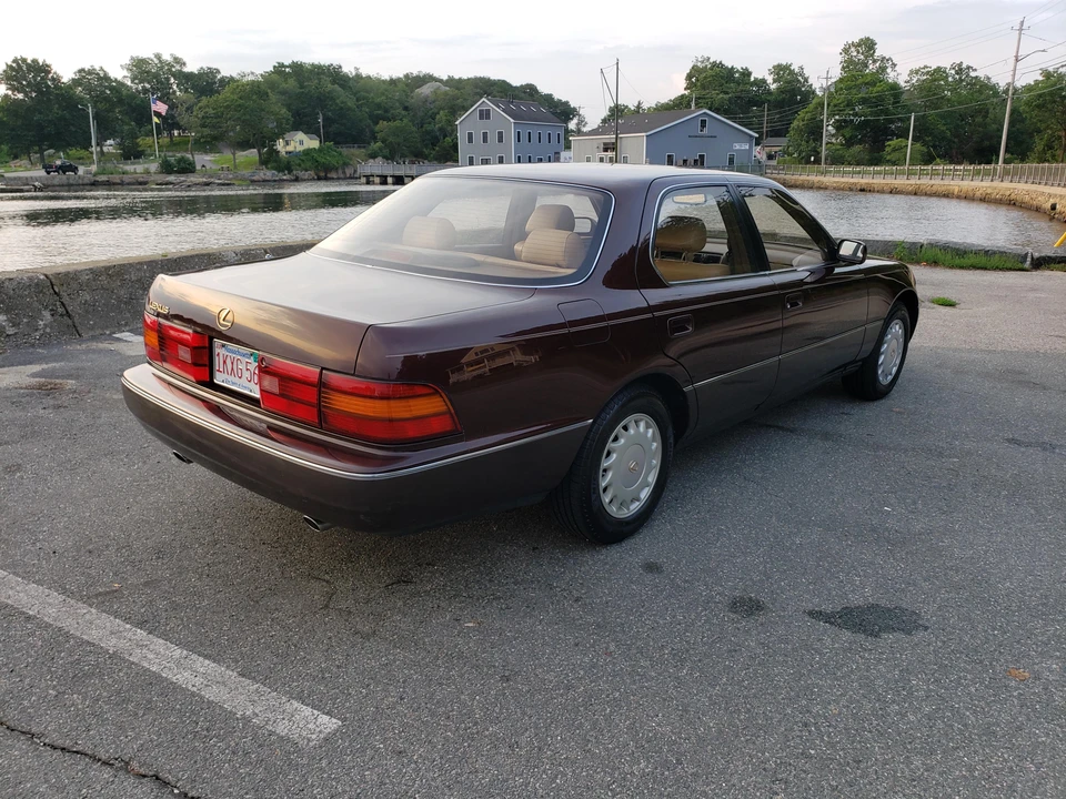 1991 Lexus LS 1st Gen - Image 30 of 31