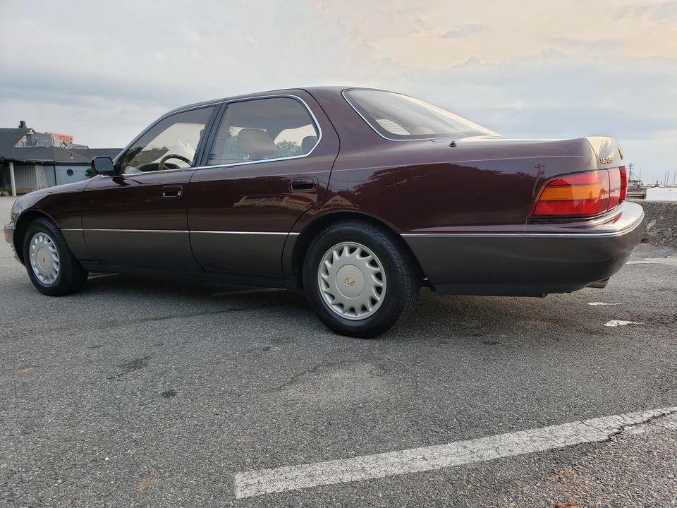 1991 Lexus LS 1st Gen - Image 17 of 31