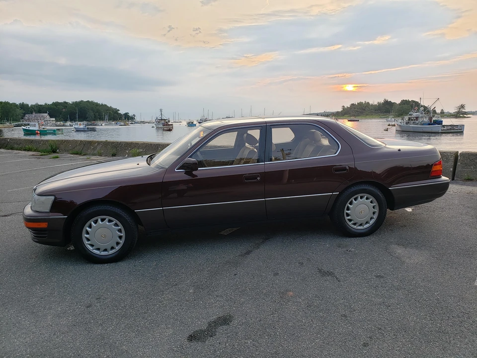 1991 Lexus LS 1st Gen - Image 12 of 31