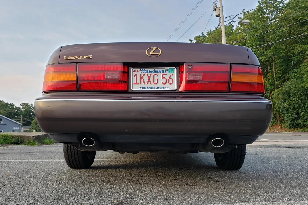 1991 Lexus LS 1st Gen - Image 26 of 31