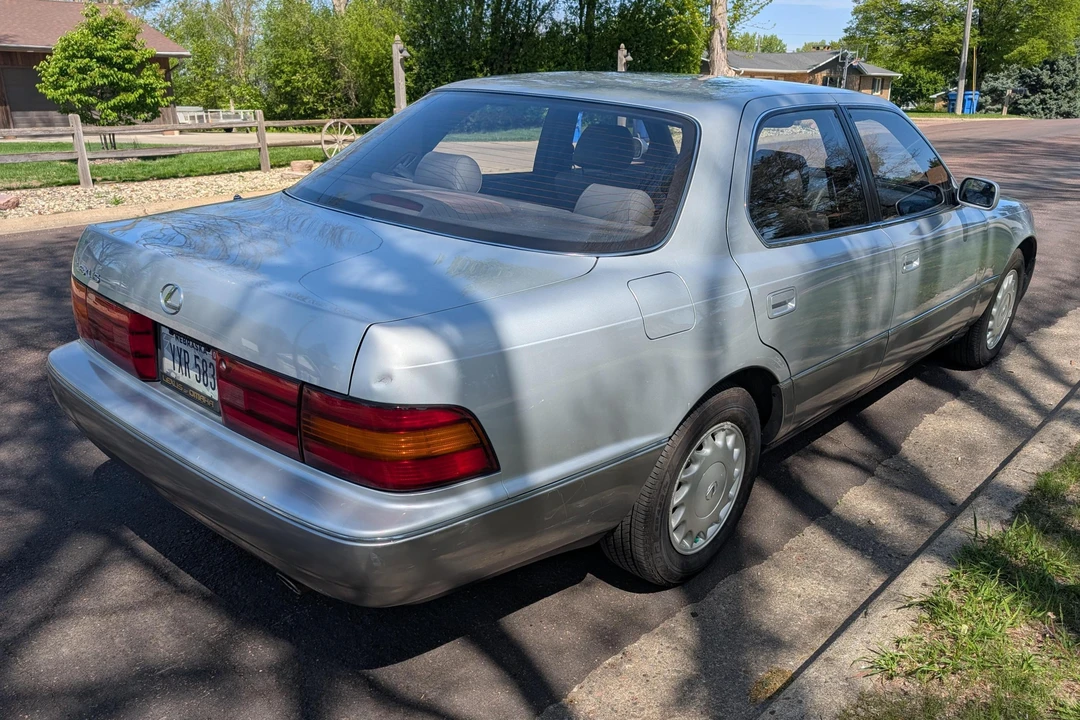 1991 Lexus LS 1st Gen - Image 4 of 31