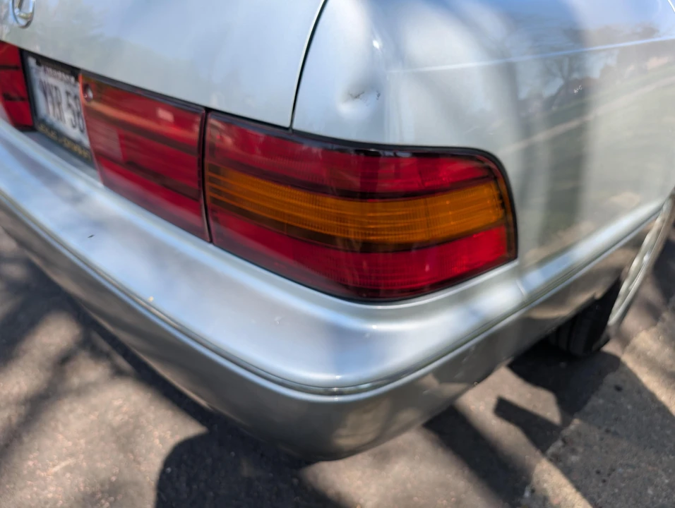 1991 Lexus LS 1st Gen - Image 25 of 31
