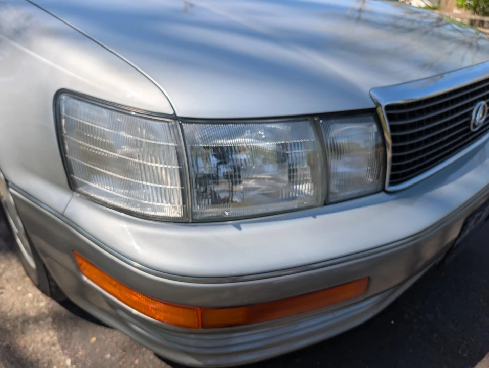 1991 Lexus LS 1st Gen - Image 17 of 31