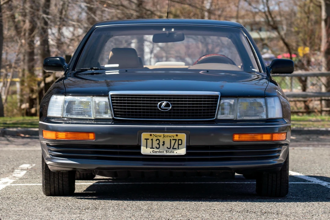 1991 Lexus LS 1st Gen - Image 2 of 31
