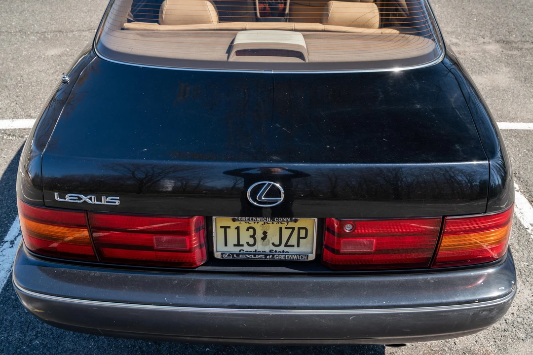 1991 Lexus LS 1st Gen - Image 20 of 31