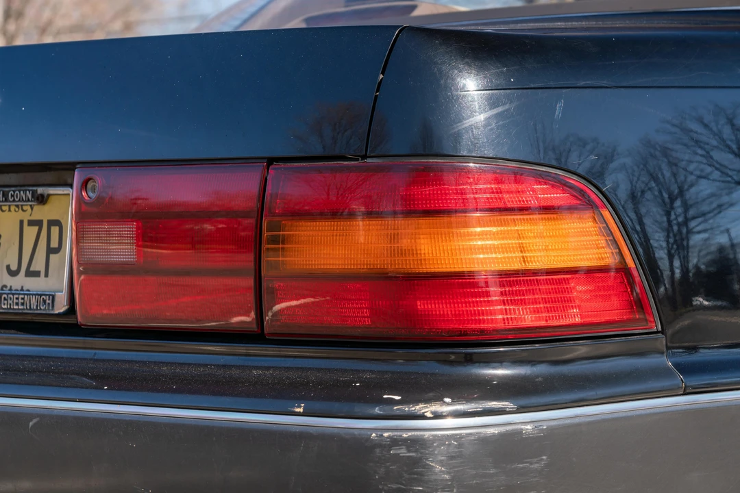 1991 Lexus LS 1st Gen - Image 23 of 31