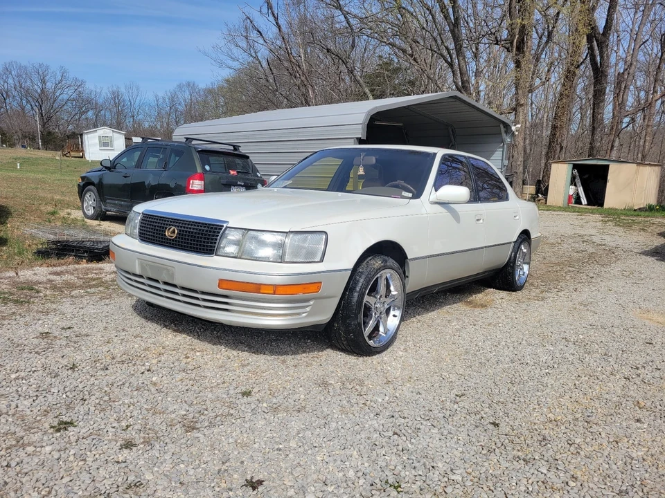 1991 Lexus LS 1st Gen - Image 3 of 19