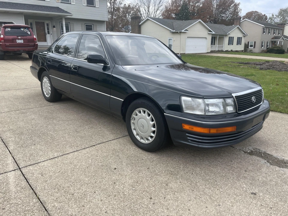 1991 Lexus LS 1st Gen - Image 12 of 31