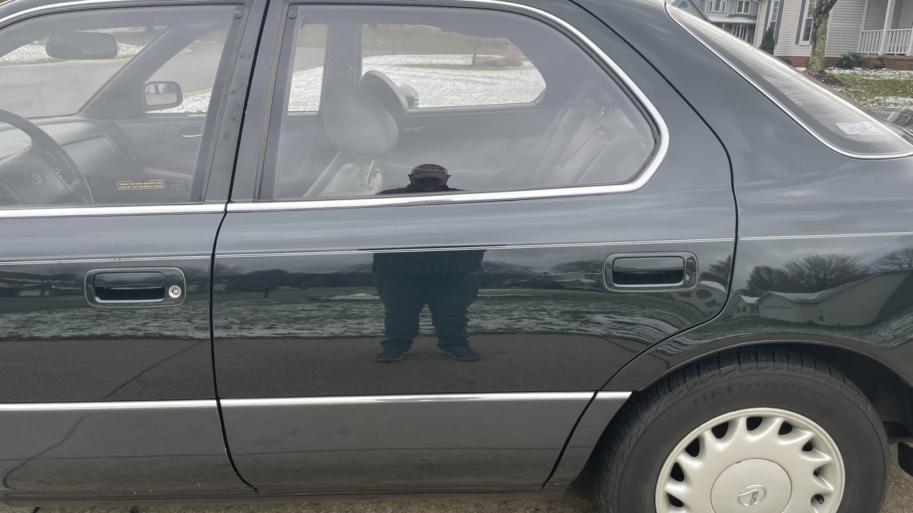 1991 Lexus LS 1st Gen - Image 19 of 31