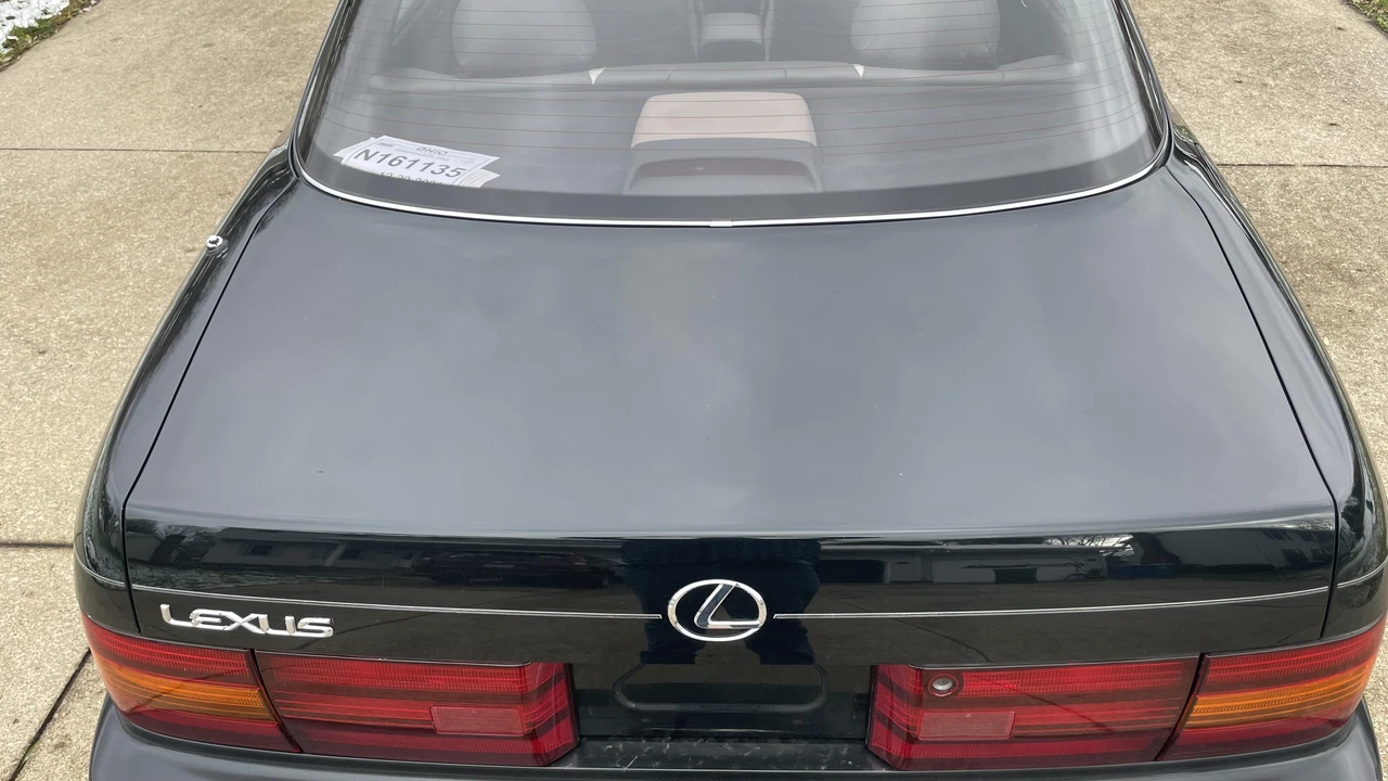 1991 Lexus LS 1st Gen - Image 23 of 31