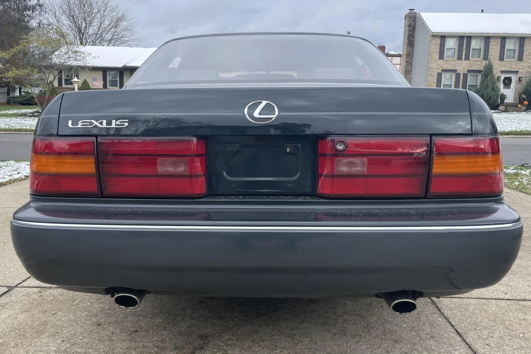 1991 Lexus LS 1st Gen - Image 5 of 31