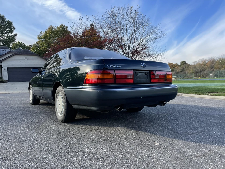 1991 Lexus LS 1st Gen - Image 10 of 31