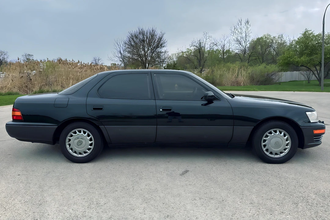 1991 Lexus LS 1st Gen - Image 11 of 31