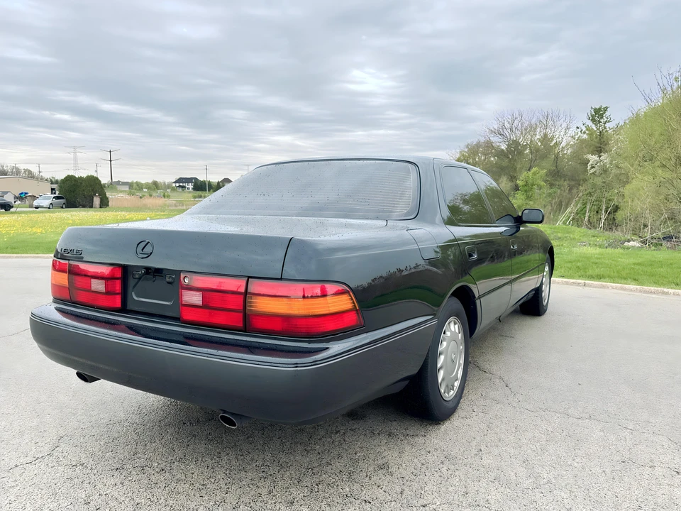 1991 Lexus LS 1st Gen - Image 10 of 31
