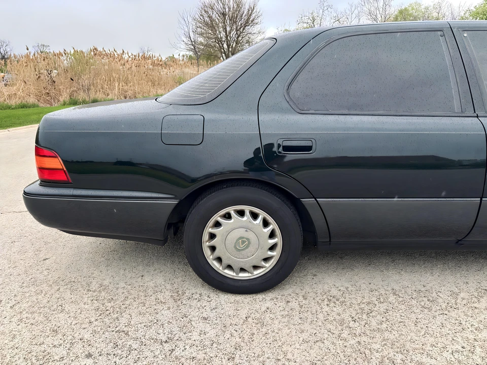 1991 Lexus LS 1st Gen - Image 20 of 31