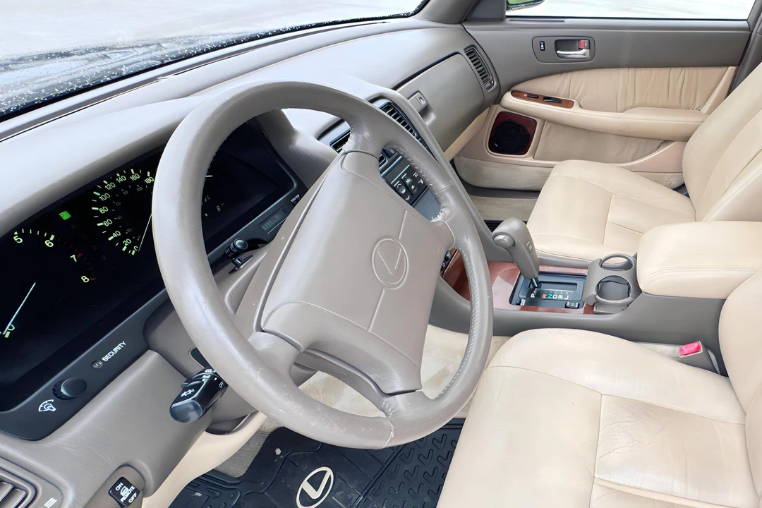 1991 Lexus LS 1st Gen - Image 29 of 31