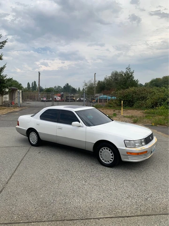 1991 Lexus LS 1st Gen - Image 7 of 12