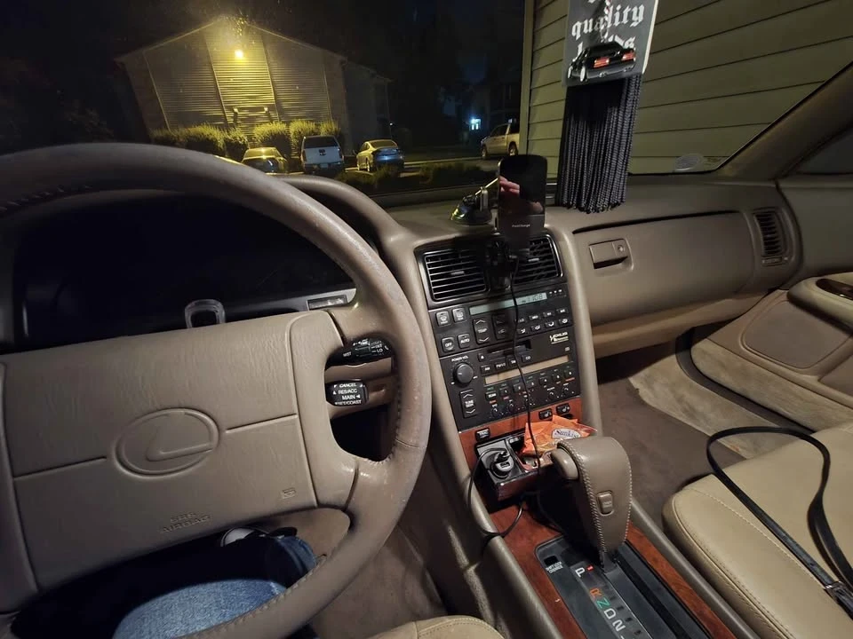 1991 Lexus LS 1st Gen - Image 6 of 13