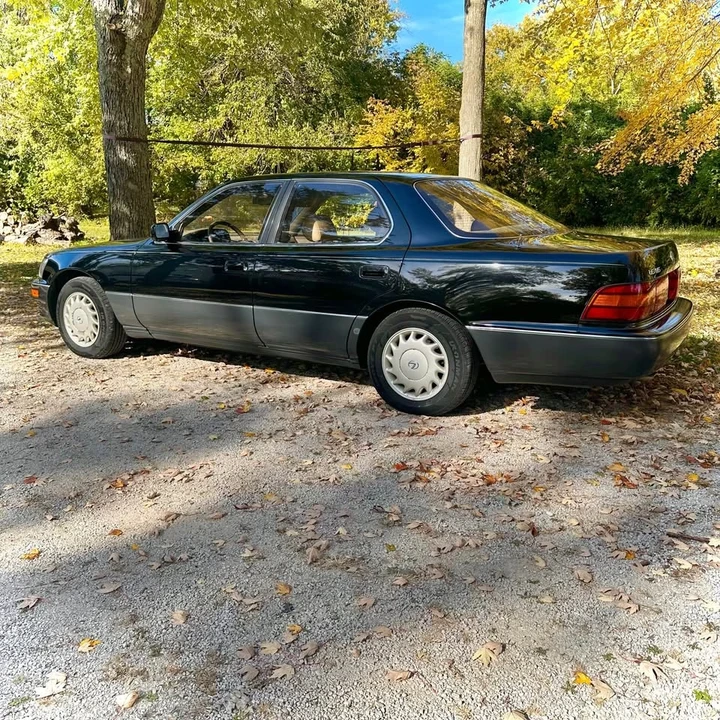 1991 Lexus LS 1st Gen - Image 4 of 11